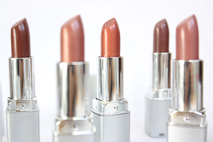 How to Wear Nude Lipstick