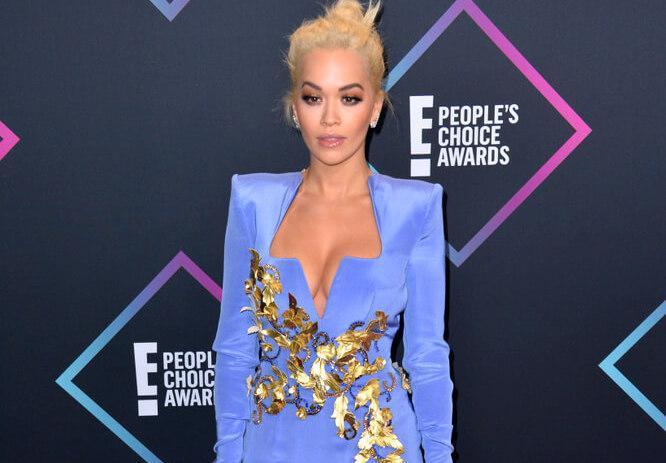 Top 12 Outfits at the People’s Choice Awards 2018