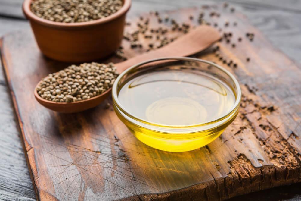 Hemp seeds and hemp seed oil